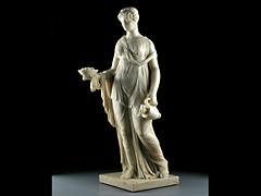 Hampel  Marmorskulptur der griechischen G�ttin Hebe