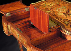 Hampel Seltener, signierter Damenschreibtisch um 1760