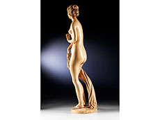 Hampel Gro�e Elfenbeinstandfigur einer badenden Venus