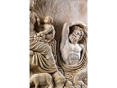 Hampel Relief nach dem Vorbild des Tellusreliefs von der Ara Pacis in Rom, dem Friedensaltar des Kaisers Augustus, der im Jahre 9 v. Chr. eingeweiht wurde