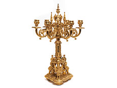 Hampel Kaminuhr-Garnitur in feuervergoldeter Bronze im Renaissance-Stil