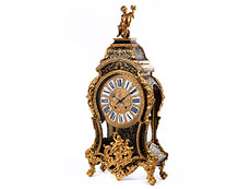 Hampel Kommodenuhr im Louis XV-Stil