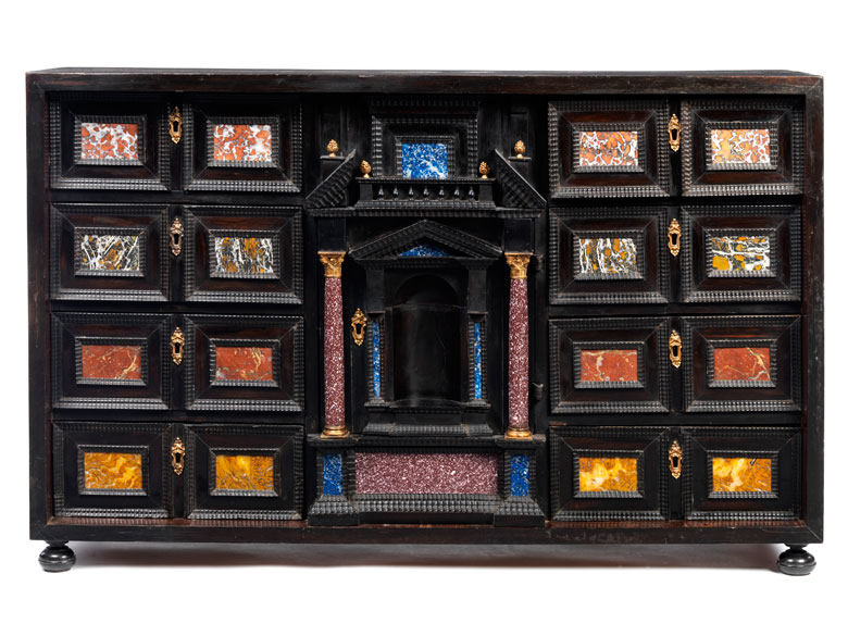 Kabinettkasten mit Pietra dura-Einlagen - Hampel Fine Art Auctions