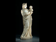 Marmorskulptur einer Madonna mit Kind