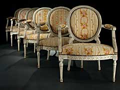 Eleganter Satz von sechs gefassten Louis XVI-Sesseln