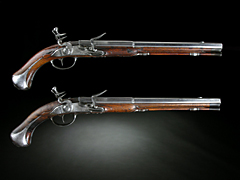 Paar Dresdner Steinschloßpistolen vom Büchsenmacher Johann Georg Ertel 1689 - 1764