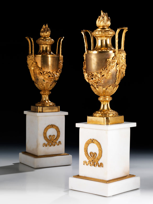 Paar Kaminvasen - Hampel Kunstauktionen