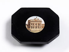 Detailabbildung: Kleiner Briefbeschwerer in schwarzem, achtkantigem belgischem Marmor