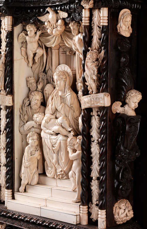 Imposanter Hausaltar - Hampel Kunstauktionen